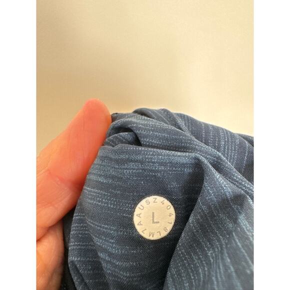 Lululemon T.H.E. Short 9" in Heather True Navy Size Large - Picture 5 of 8